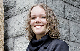 Portraitbild Janine Rähmi