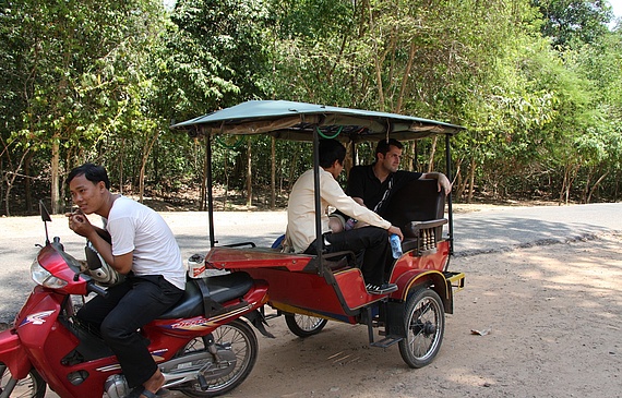 Abenteuer Tuk-Tuk: Diese Fahrten gehören zum alltäglichen Wahnsinn in Kambodscha. (ZVG)