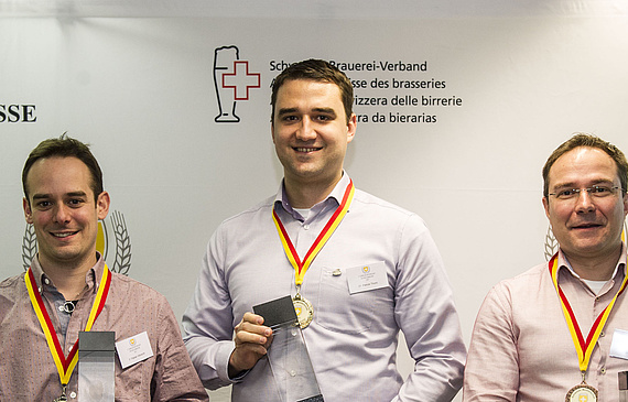 Patrick Thomi (Mitte) siegte vor Fabian Albrecht (links) und Martin Droeser. (Tobias Stahel)
