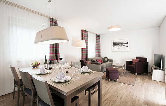 Moderne Resorts verbinden die Vorteile von Hotels und Ferienwohnungen ideal. Auch Jugendherbergen und Campingplätze treffen mit ihren erweiterten Angeboten den Nerv der Zeit. 