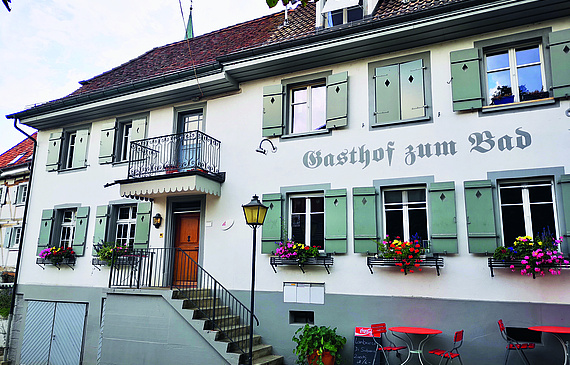 Das Restaurant Bad Schönenbuch in Schönenbuch/BL ist mit seiner währschaften Küche «Beiz des Jahres» geworden. (ZVG) Das Restaurant Bad Schönenbuch in Schönenbuch/BL ist mit seiner währschaften Küche «Beiz des Jahres» geworden. (ZVG)