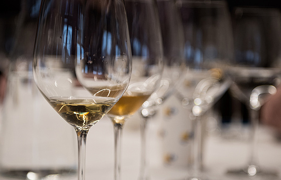 Heida von 1974 bis 2010 – Chantons Weine im Zürcher Zunfthaus zur Waage.